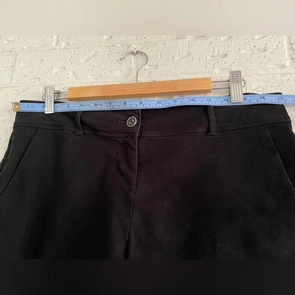 Isaac Mizrahi Black Women's Tailored Shorts size 10 - Picture 5 of 5